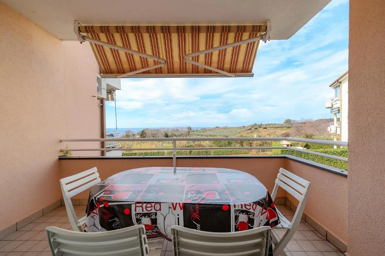 Studio Apartment Flavia 2 Zambratija  Croatia